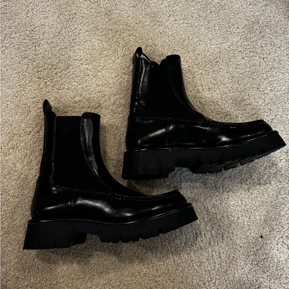 Zara Black Combat Boots - Picture 2 of 3